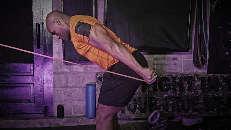 Cable Triceps Kickbacks: Master Your Form for。